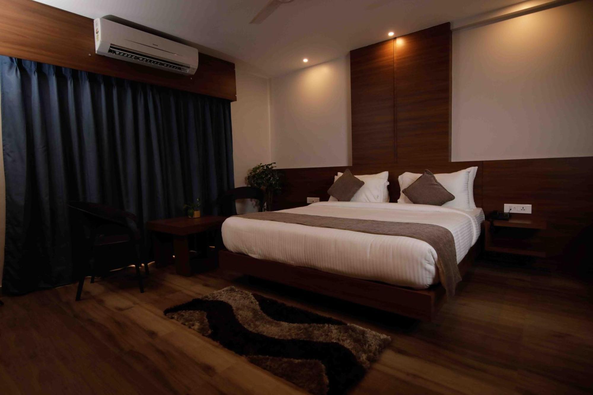 Hotel Tree Fern Dibrugarh Ngoại thất bức ảnh