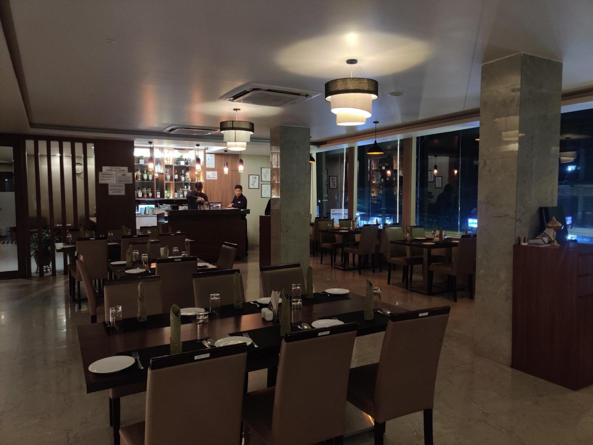 Hotel Tree Fern Dibrugarh Ngoại thất bức ảnh