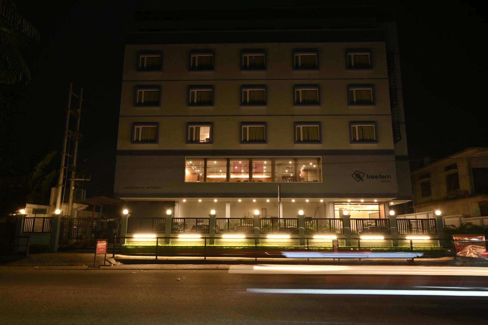 Hotel Tree Fern Dibrugarh Ngoại thất bức ảnh